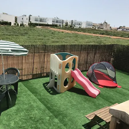 Kapparis Family Holidays Villa Paralimni